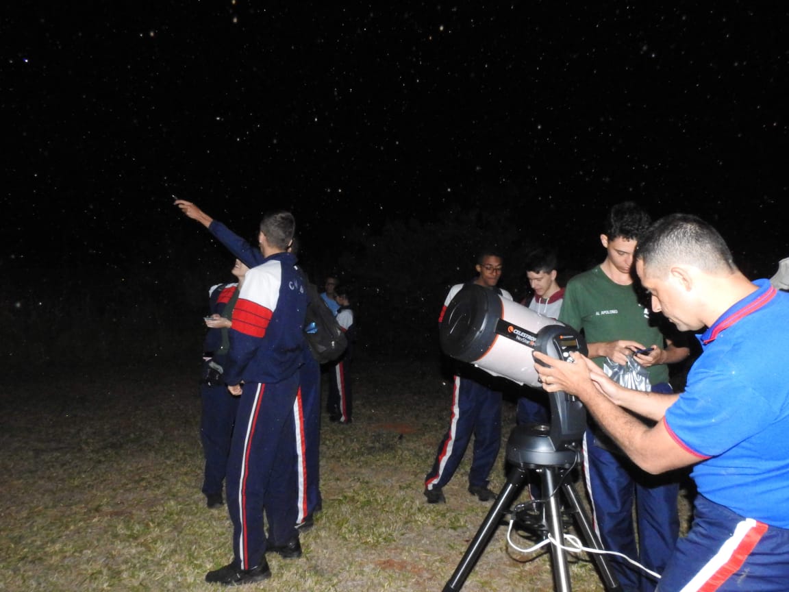 CEA_observação_astronômica.jpg